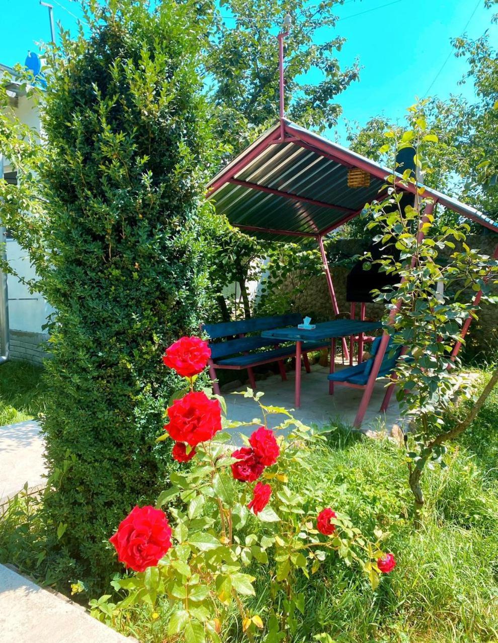 Green Garden Hotell Dilijan Eksteriør bilde