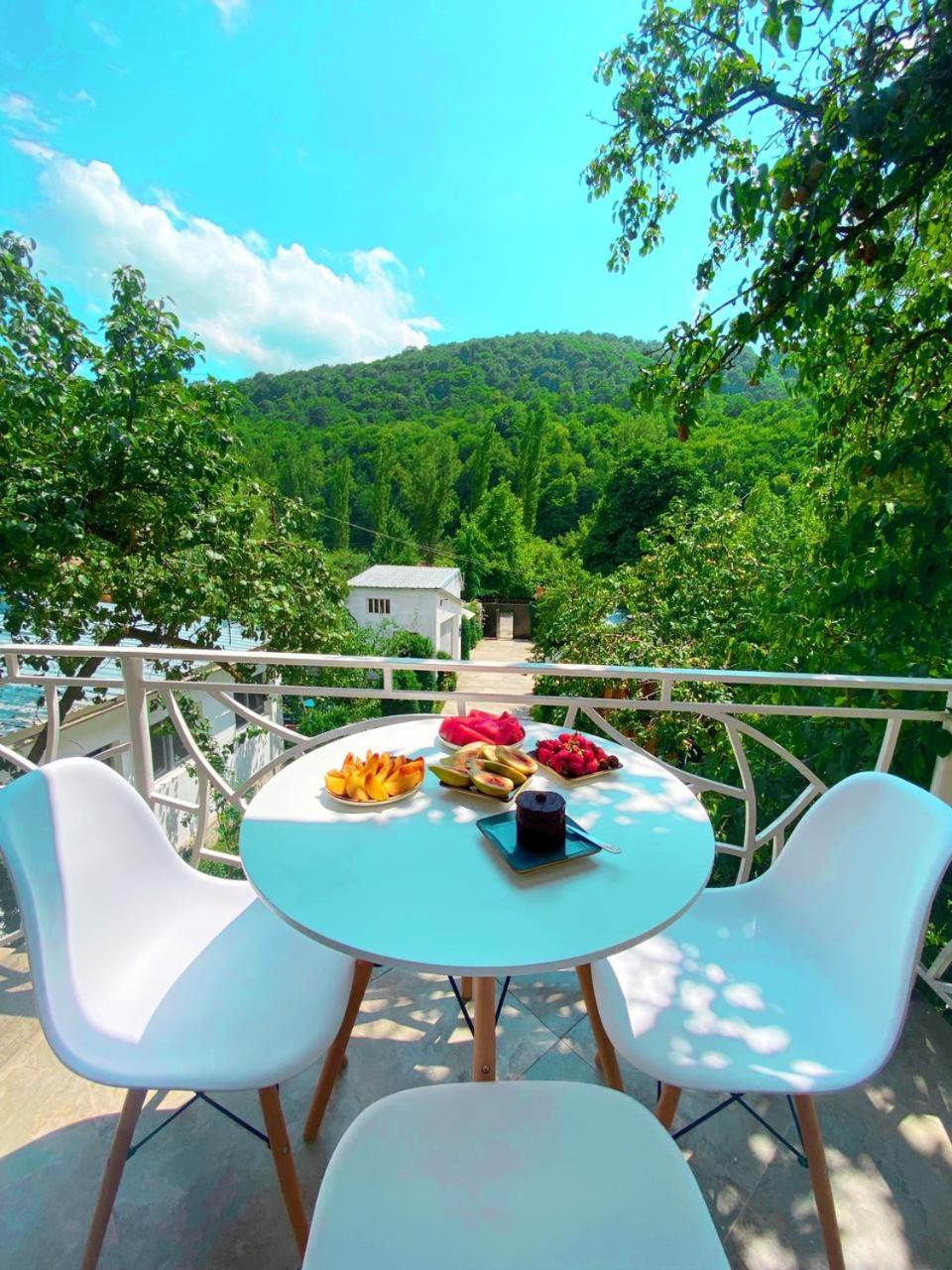 Green Garden Hotell Dilijan Eksteriør bilde